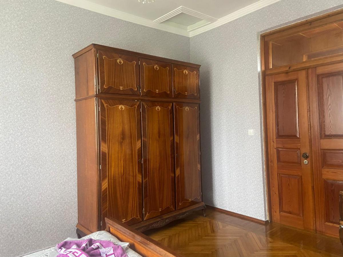 באטומי Luka Family Guest House מראה חיצוני תמונה